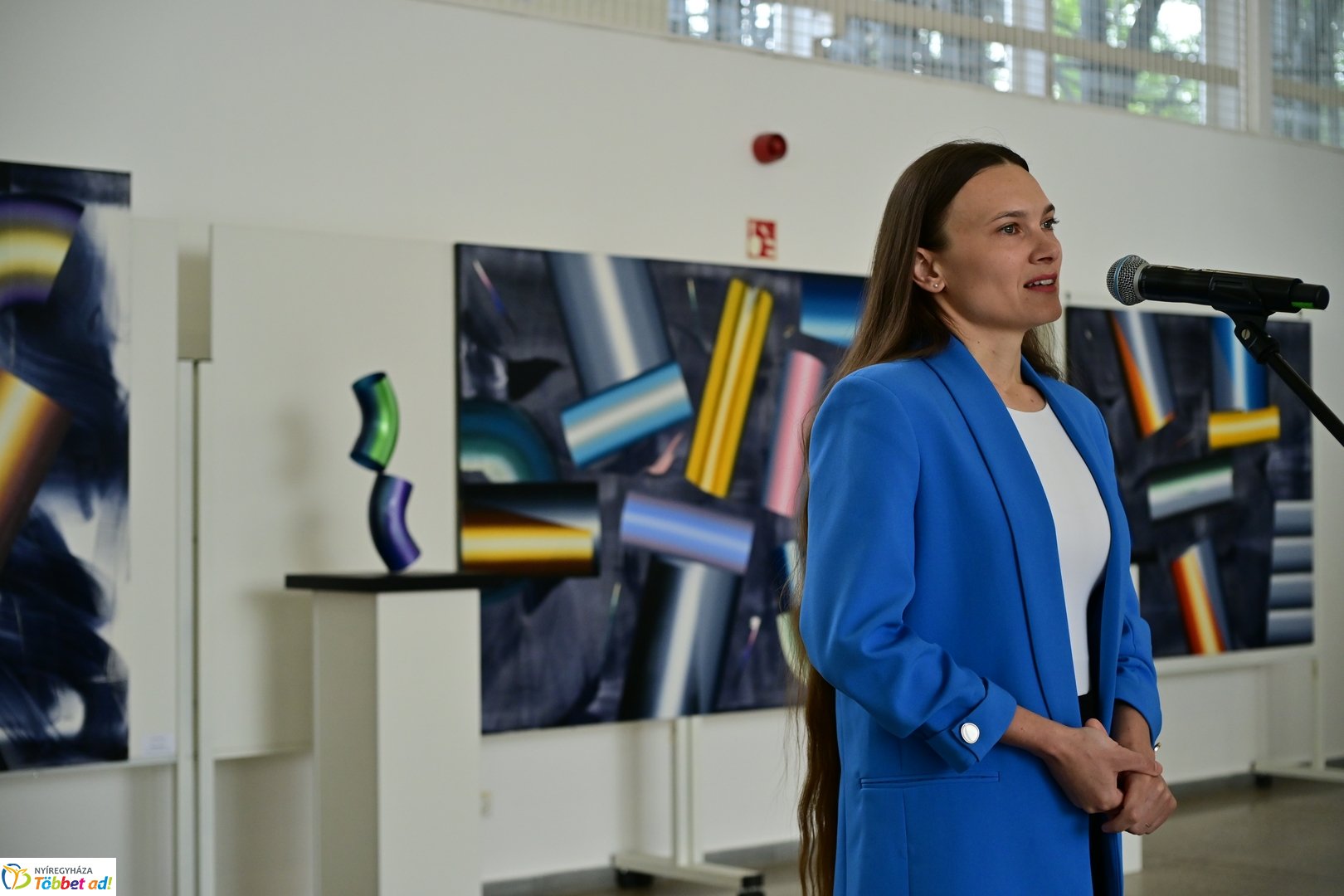 Színköd és Fényformák kiállítás 2025 májusában