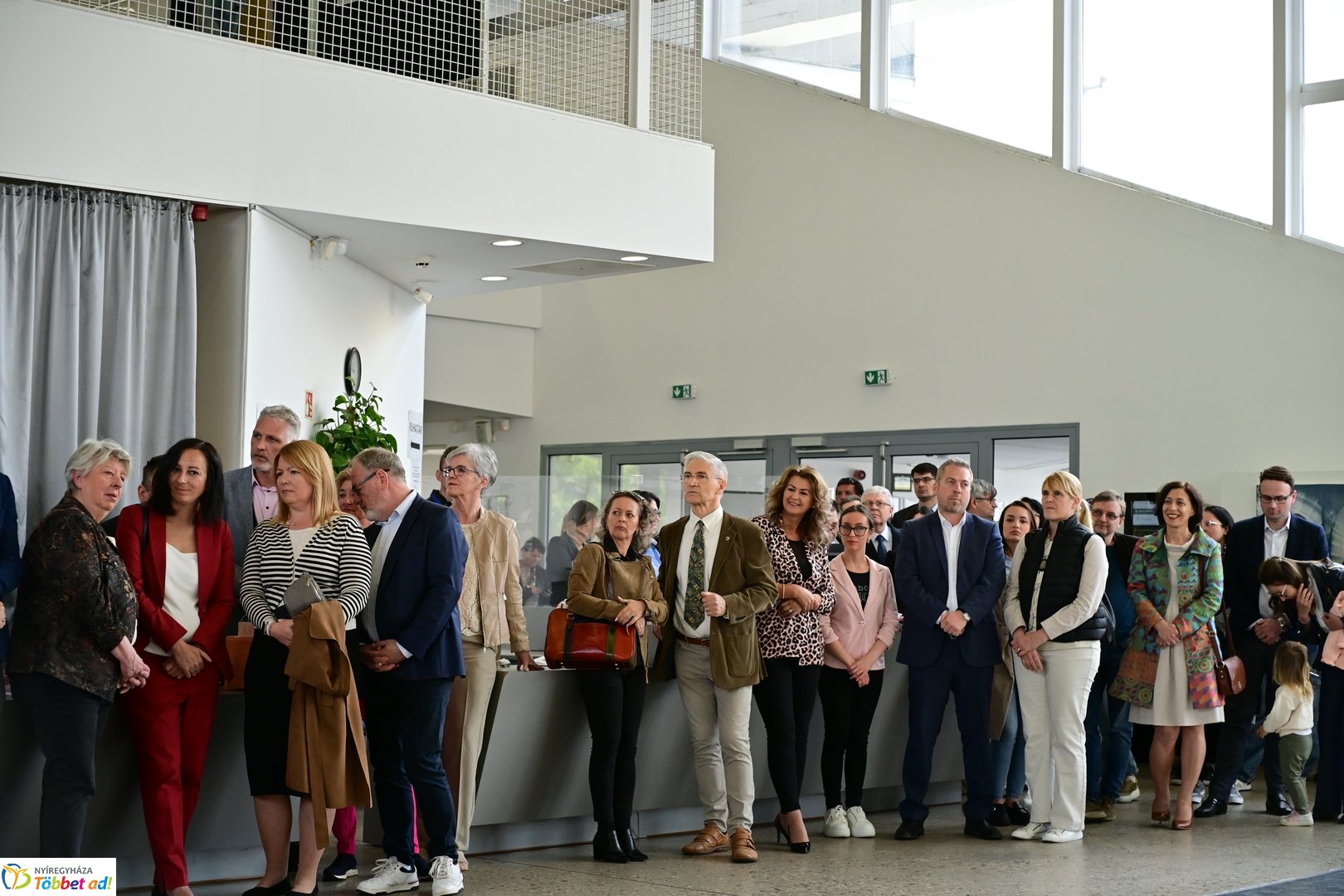 Színköd és Fényformák kiállítás 2025 májusában