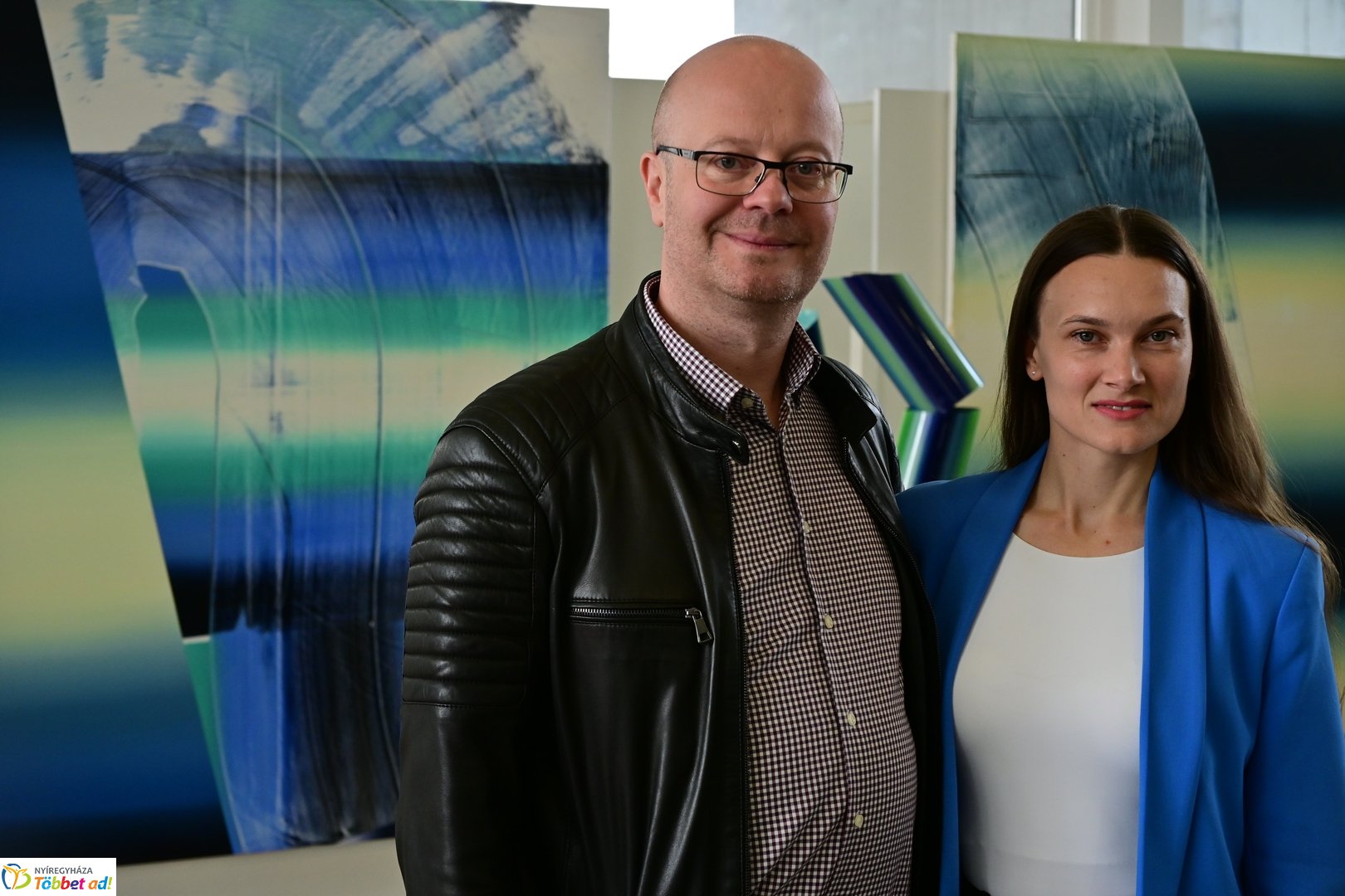 Színköd és Fényformák kiállítás 2025 májusában