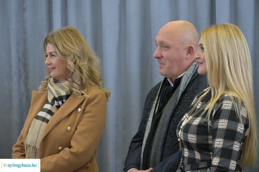 Színtársaság - kiállítás megnyitó 2024