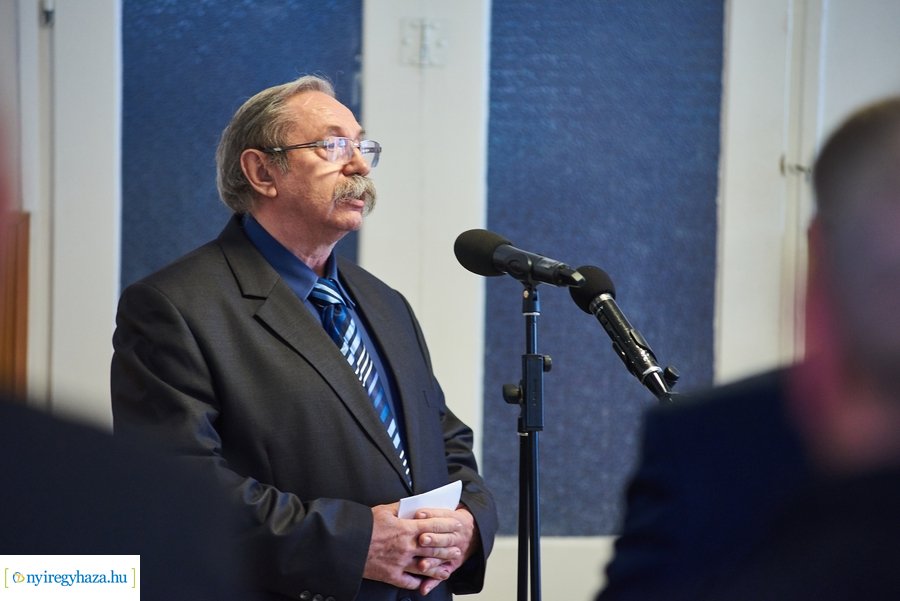 Szobor és emléktábla avató a Damjanich laktanyában