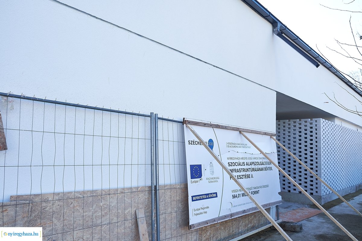 Szociális alapszolgáltatások infrastruktúrájának fejlesztése az Őz utcán