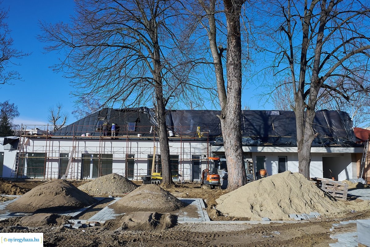 Szociális alapszolgáltatások infrastruktúrájának fejlesztése az Őz utcán