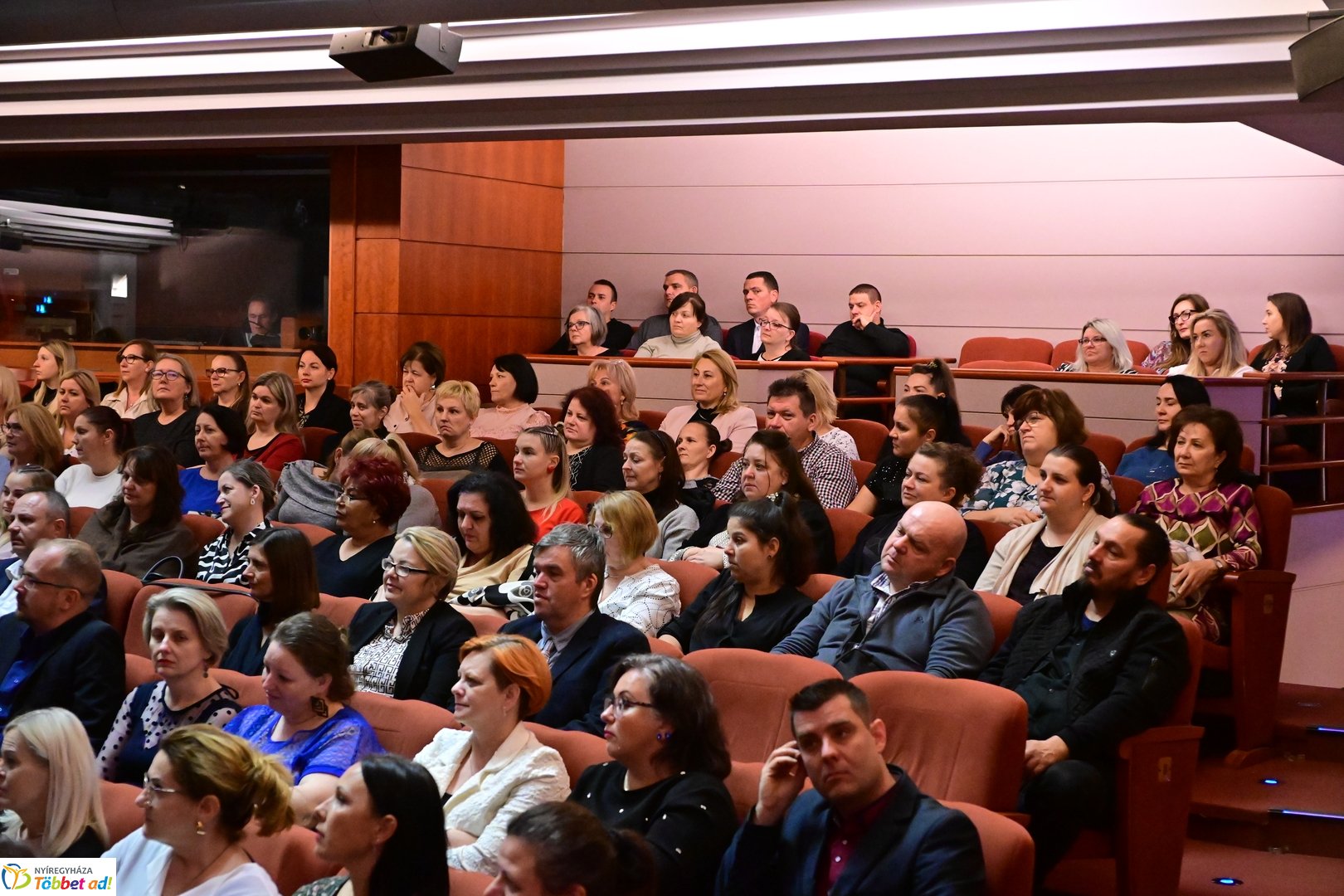 Szociális Munka Napja a színházban 2025