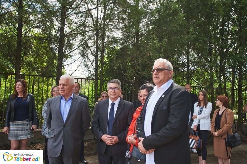 Szociális nappali ellátást nyújtó intézmény alapkőletétele