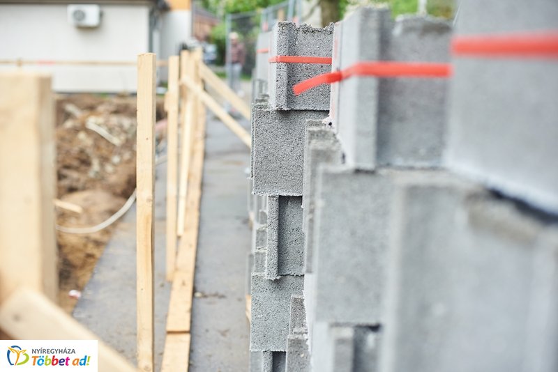 Szociális nappali ellátást nyújtó intézmény alapkőletétele