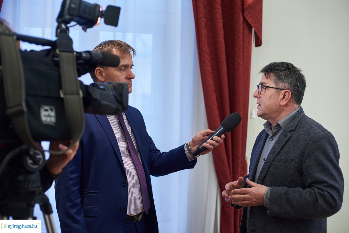 Szociális városrehabilitáció - sajtótájékoztató