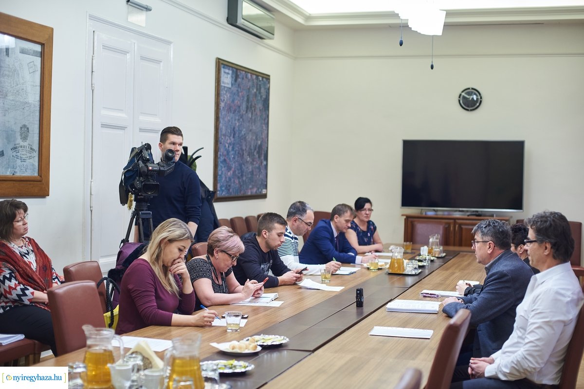 Szociális városrehabilitáció - sajtótájékoztató