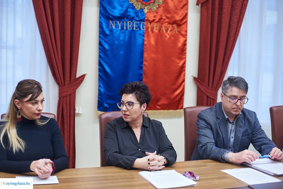 Szociális városrehabilitáció - sajtótájékoztató