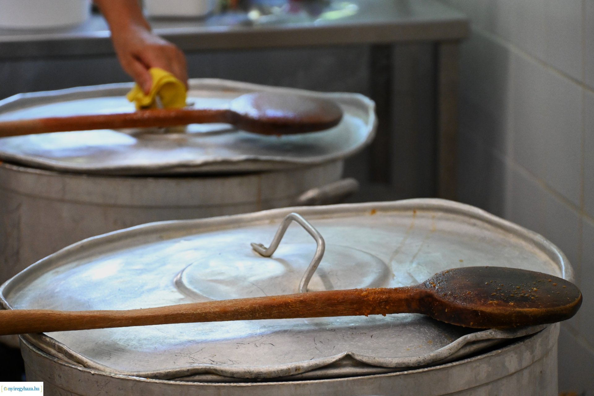 Szociális nyári gyermekétkeztetés - főzés, csomagolás, kiszállítás