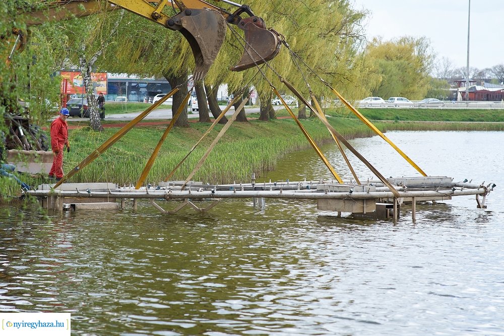 Szökőkút üzembe helyezés a Bujtoson