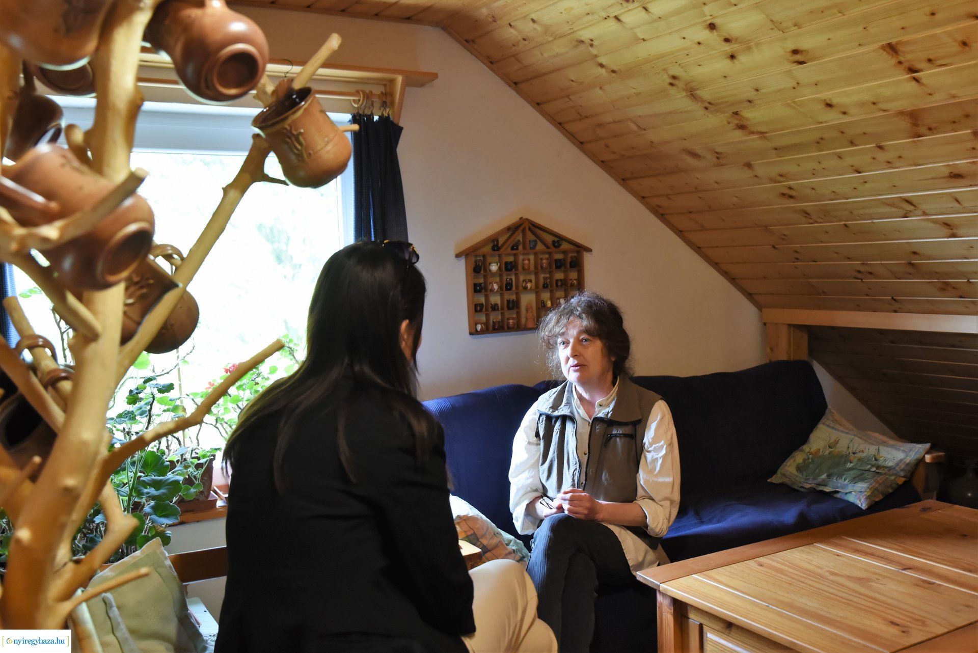 Szolanics Elvira kerámikus, népi iparművész szakkörében jártunk