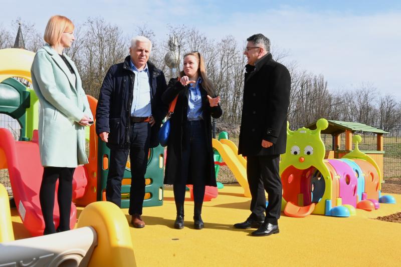 Szőlőszem bölcsőde nyílt Nyírszőlősön