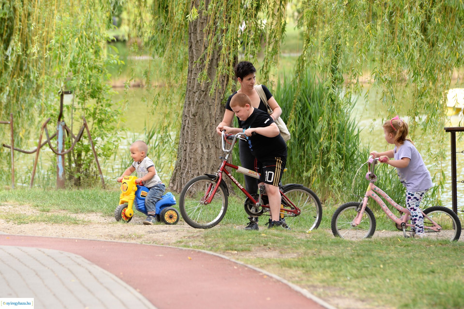 Szombat délután benépesült Sóstó