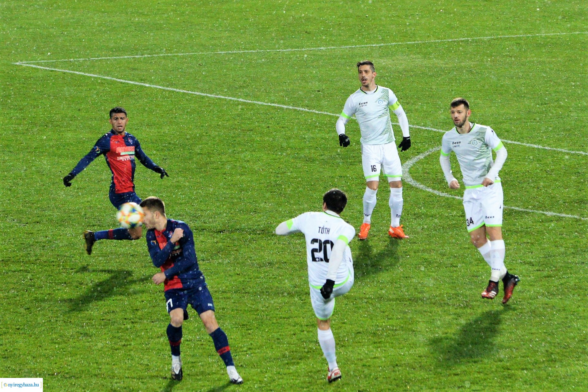 Szpari-Ajka labdarúgó mérkőzés 2020 ősz