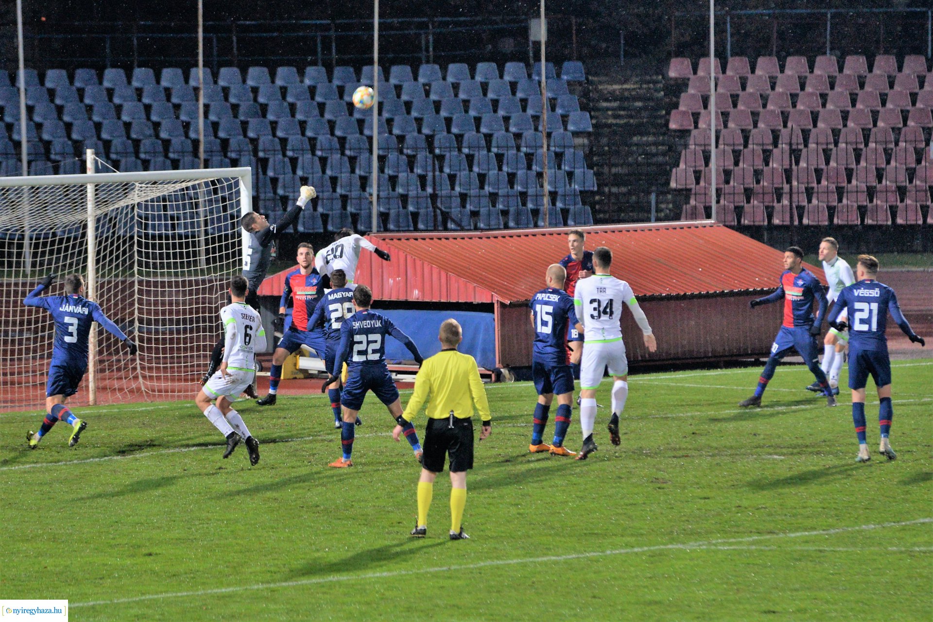 Szpari-Ajka labdarúgó mérkőzés 2020 ősz