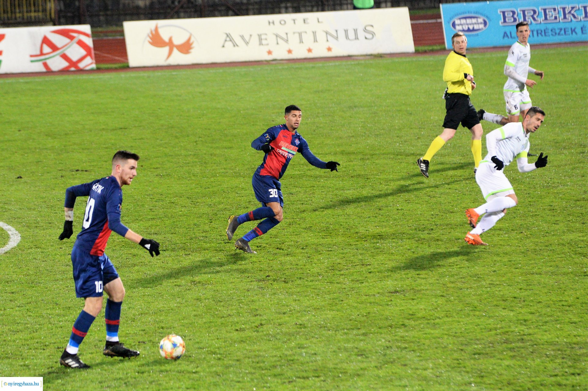 Szpari-Ajka labdarúgó mérkőzés 2020 ősz