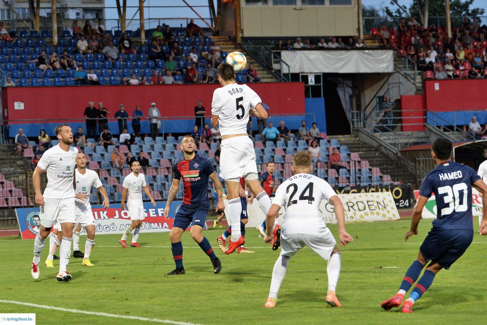Szpari-Dorog labdarúgó mérkőzés 2020 ősz