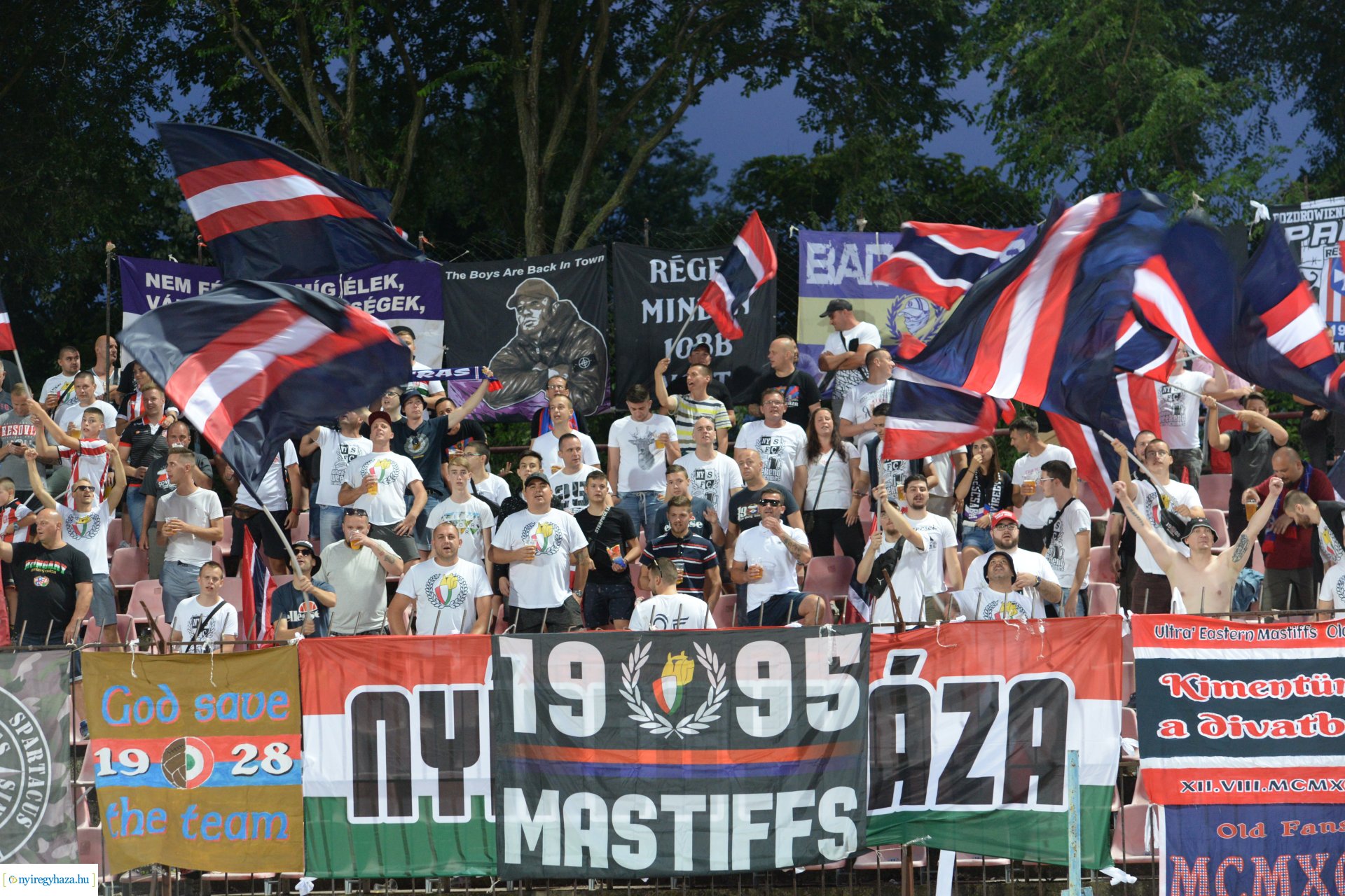 Szpari-Dorog labdarúgó mérkőzés 2020 ősz