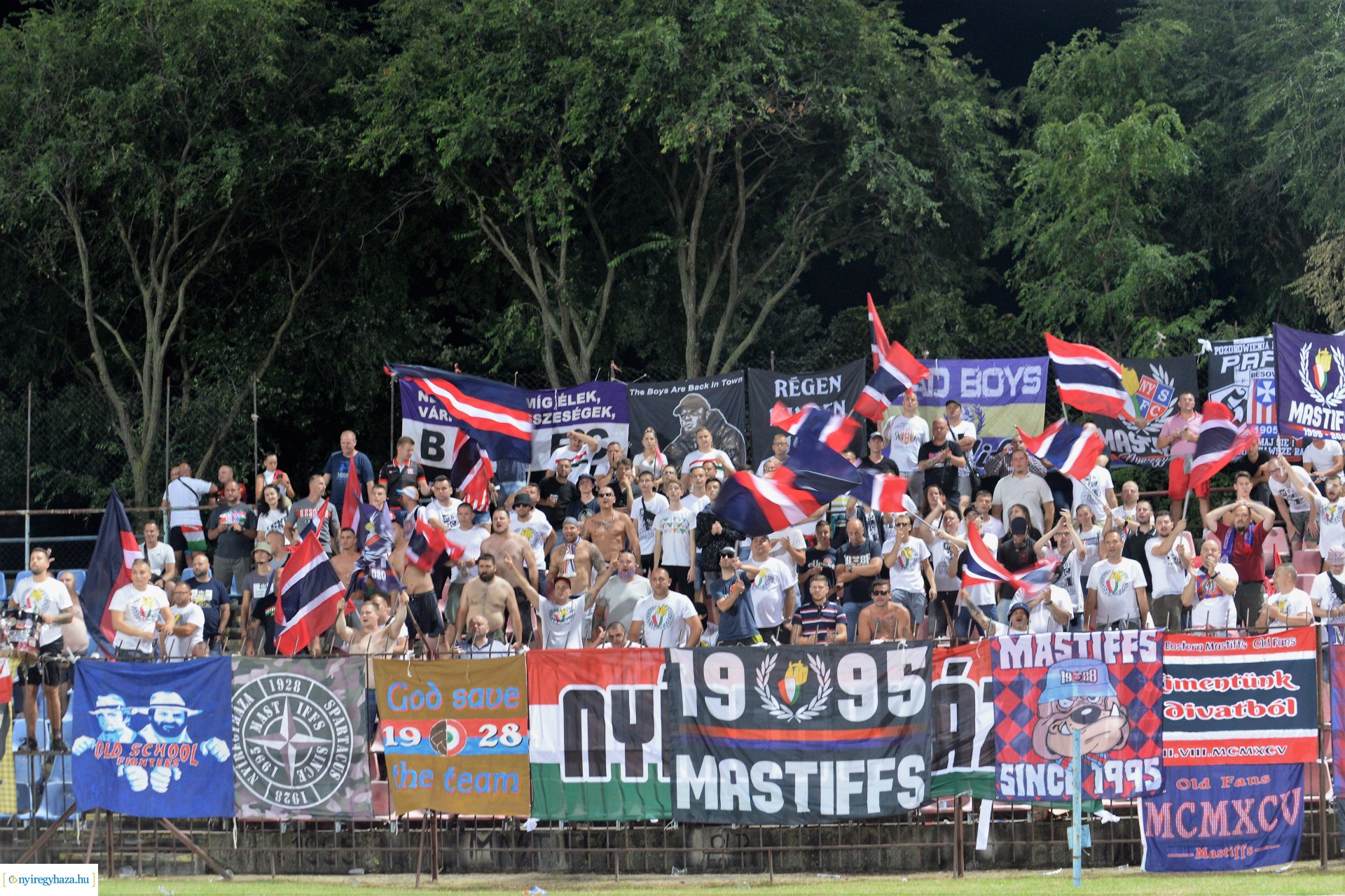 Szpari-Dorog labdarúgó mérkőzés 2020 ősz