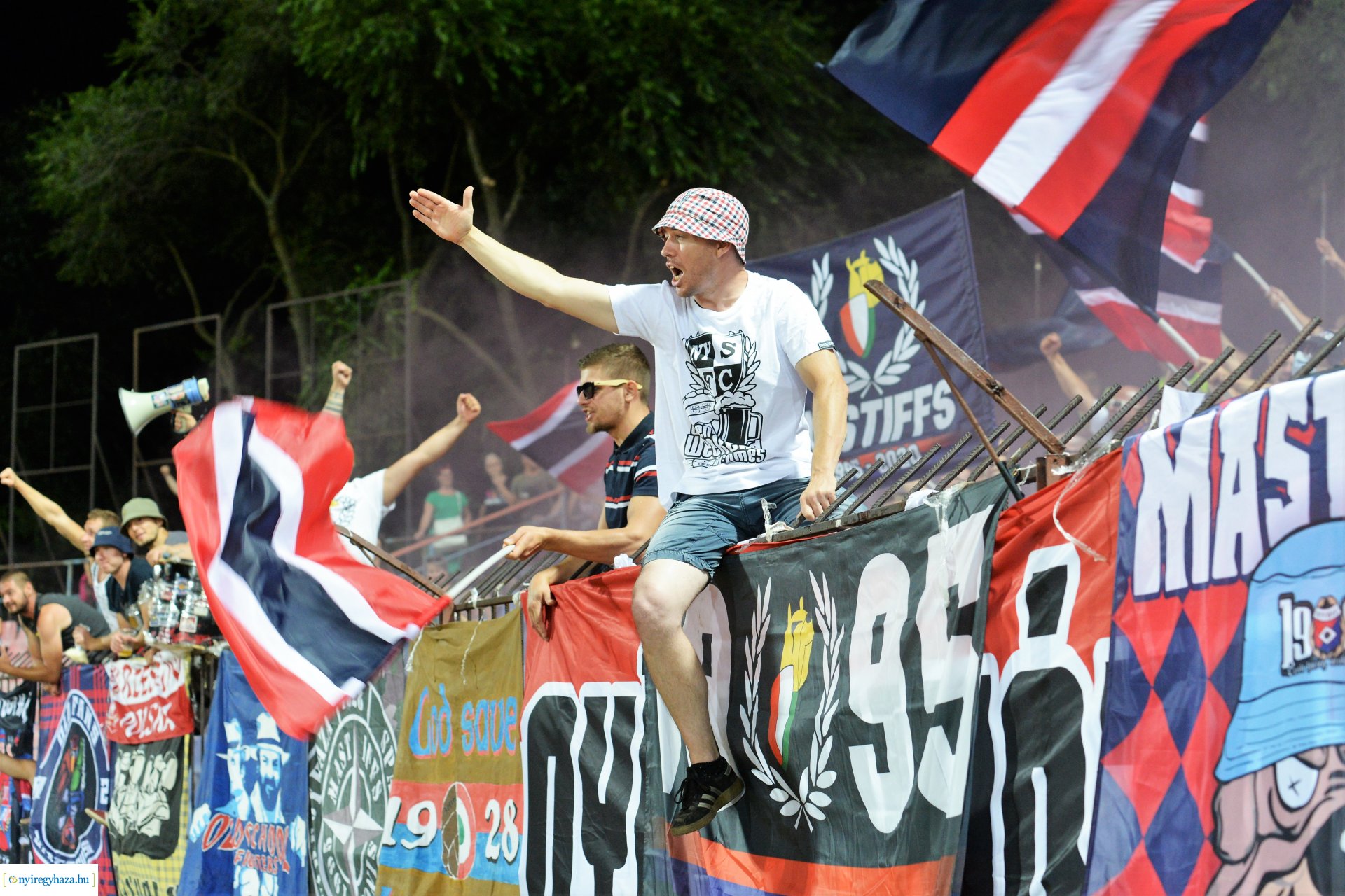 Szpari-Dorog labdarúgó mérkőzés 2020 ősz