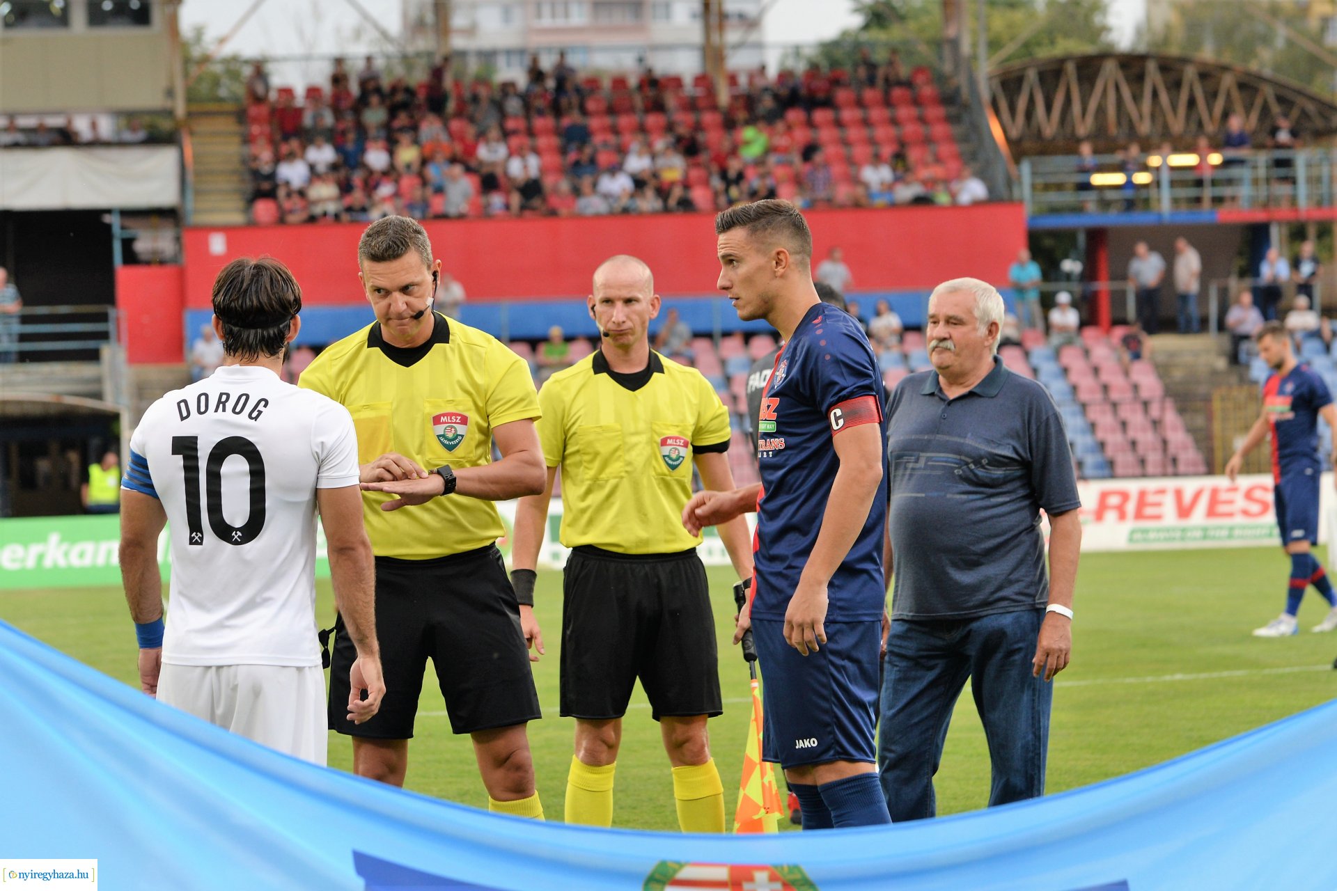Szpari-Dorog labdarúgó mérkőzés 2020 ősz