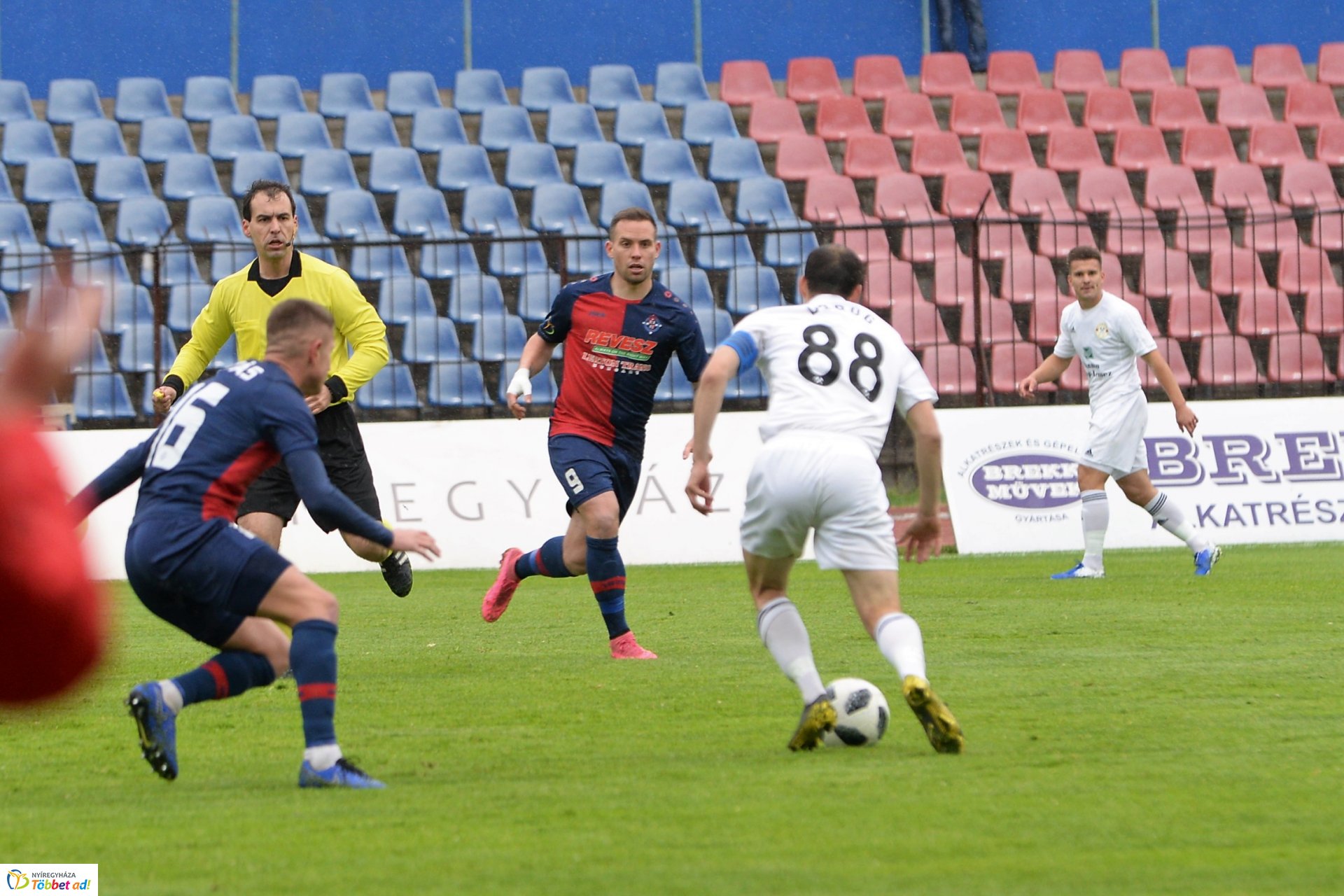 Szpari-Dorog labdarúgó mérkőzés