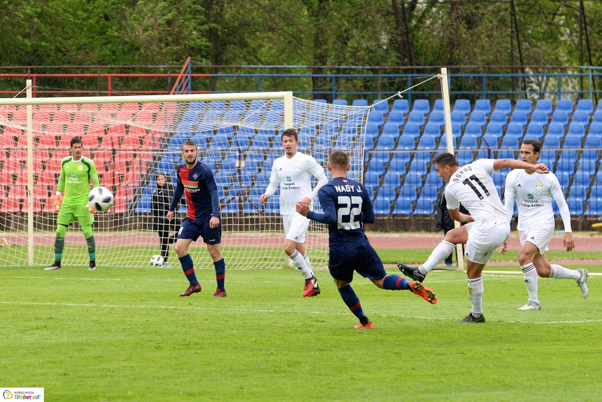 Szpari-Dorog labdarúgó mérkőzés