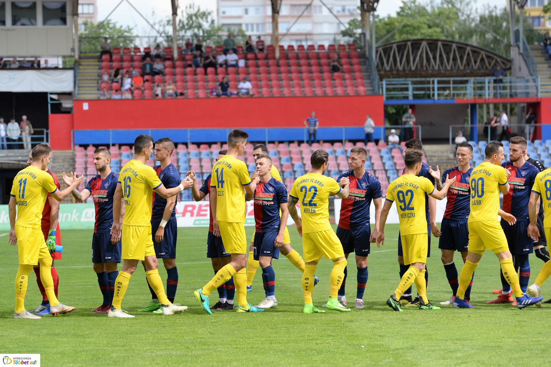 Szpari-Gyirmót FC labdarúgó mérkőzés