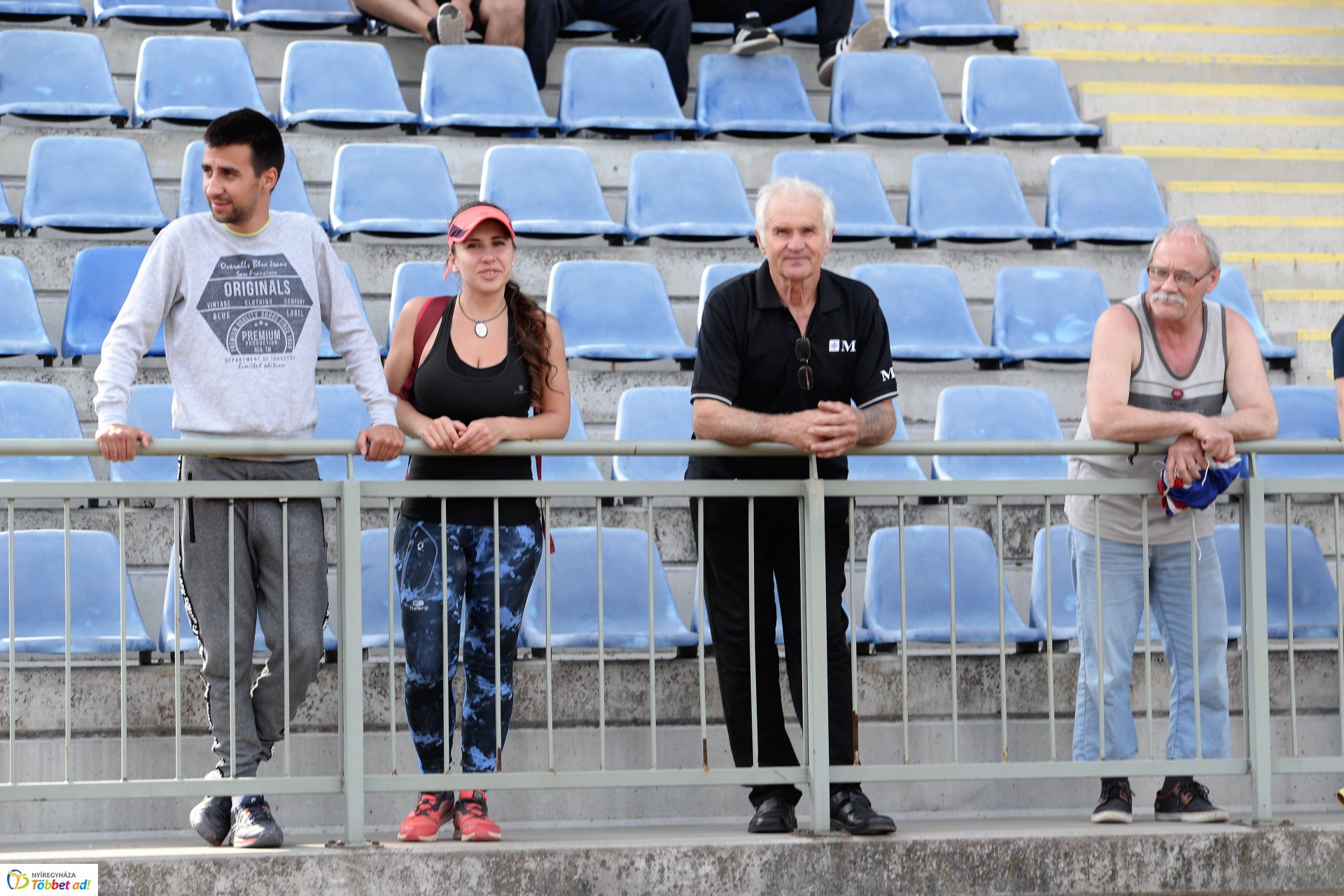 Szpari-Gyirmót FC labdarúgó mérkőzés