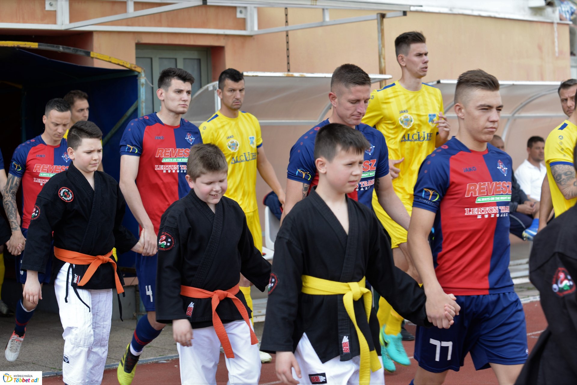 Szpari-Gyirmót FC labdarúgó mérkőzés