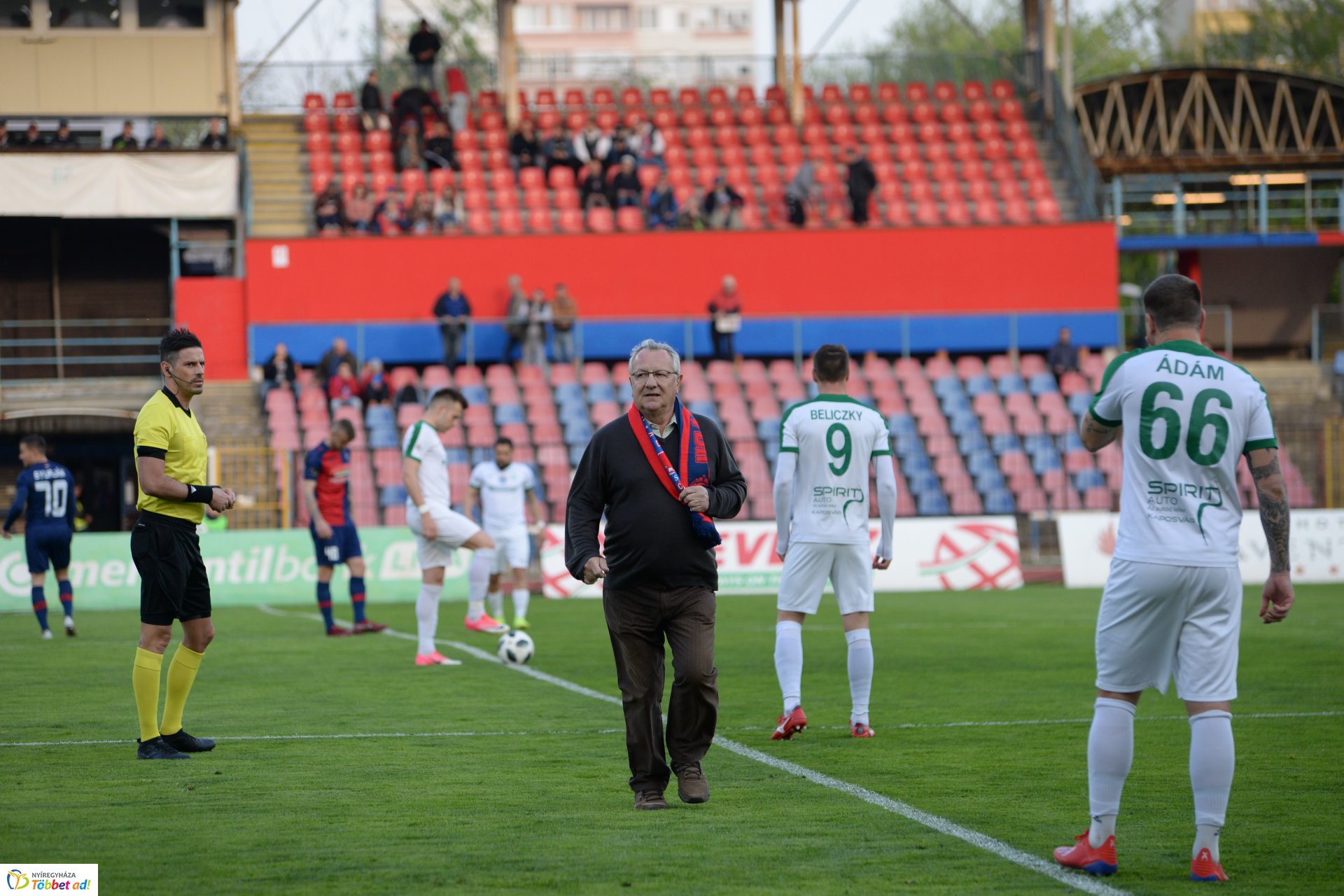 Szpari-Kaposvár labdarúgó mérkőzés