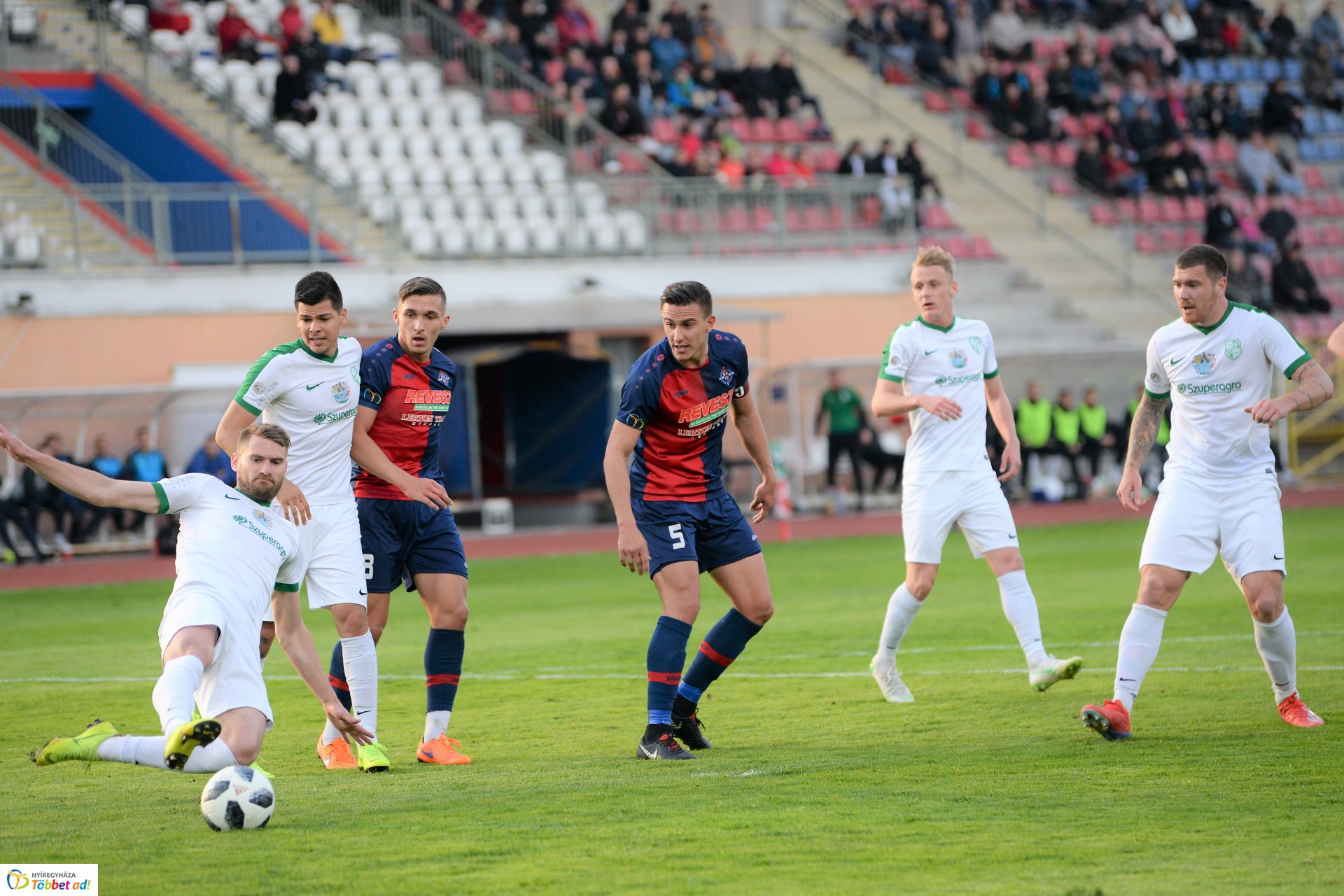 Szpari-Kaposvár labdarúgó mérkőzés