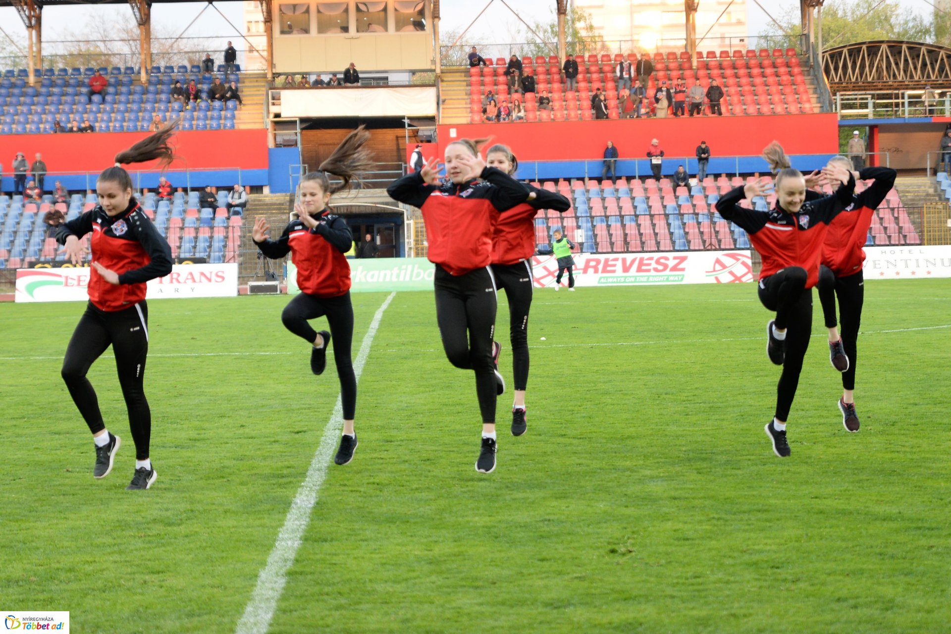 Szpari-Kaposvár labdarúgó mérkőzés