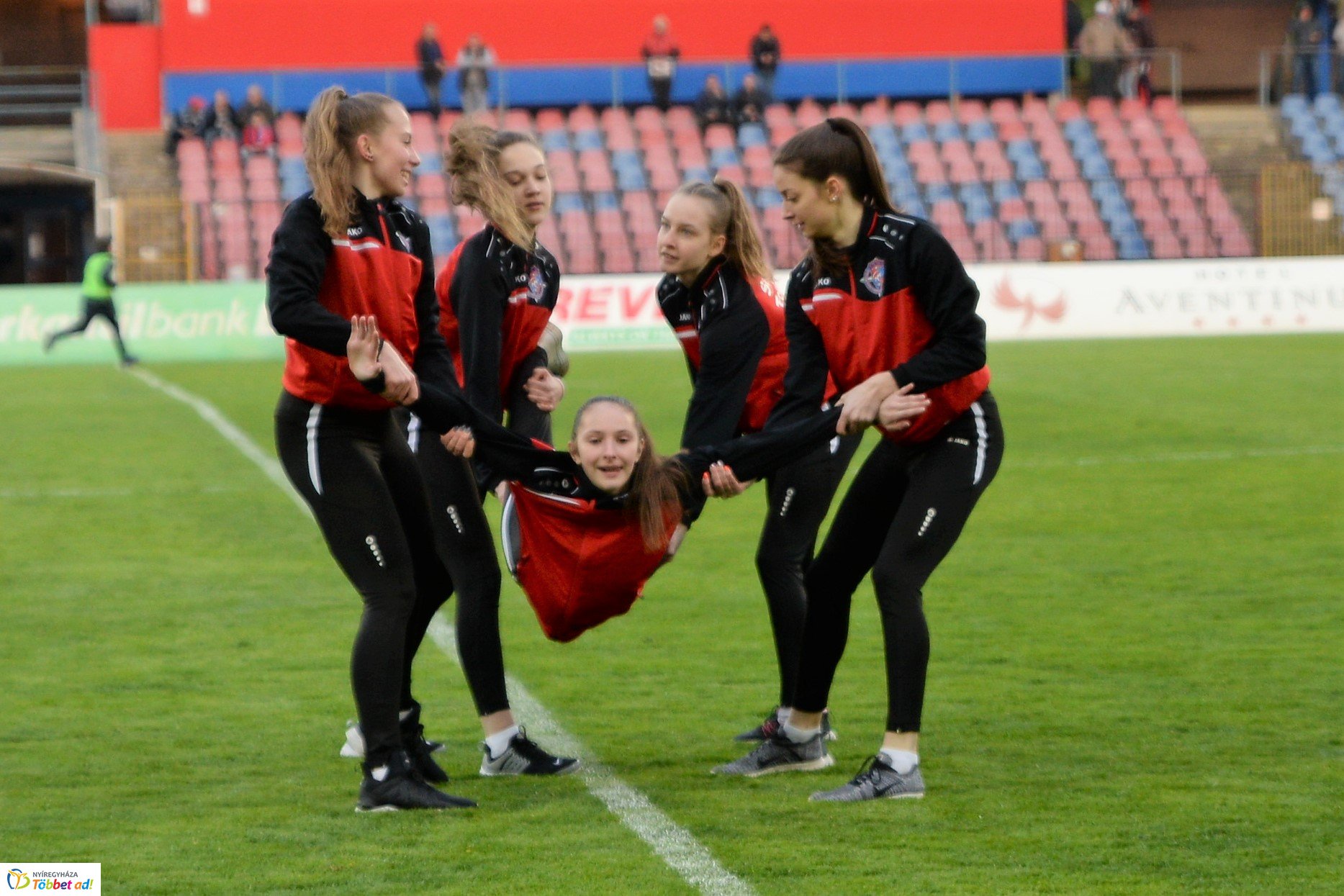 Szpari-Kaposvár labdarúgó mérkőzés