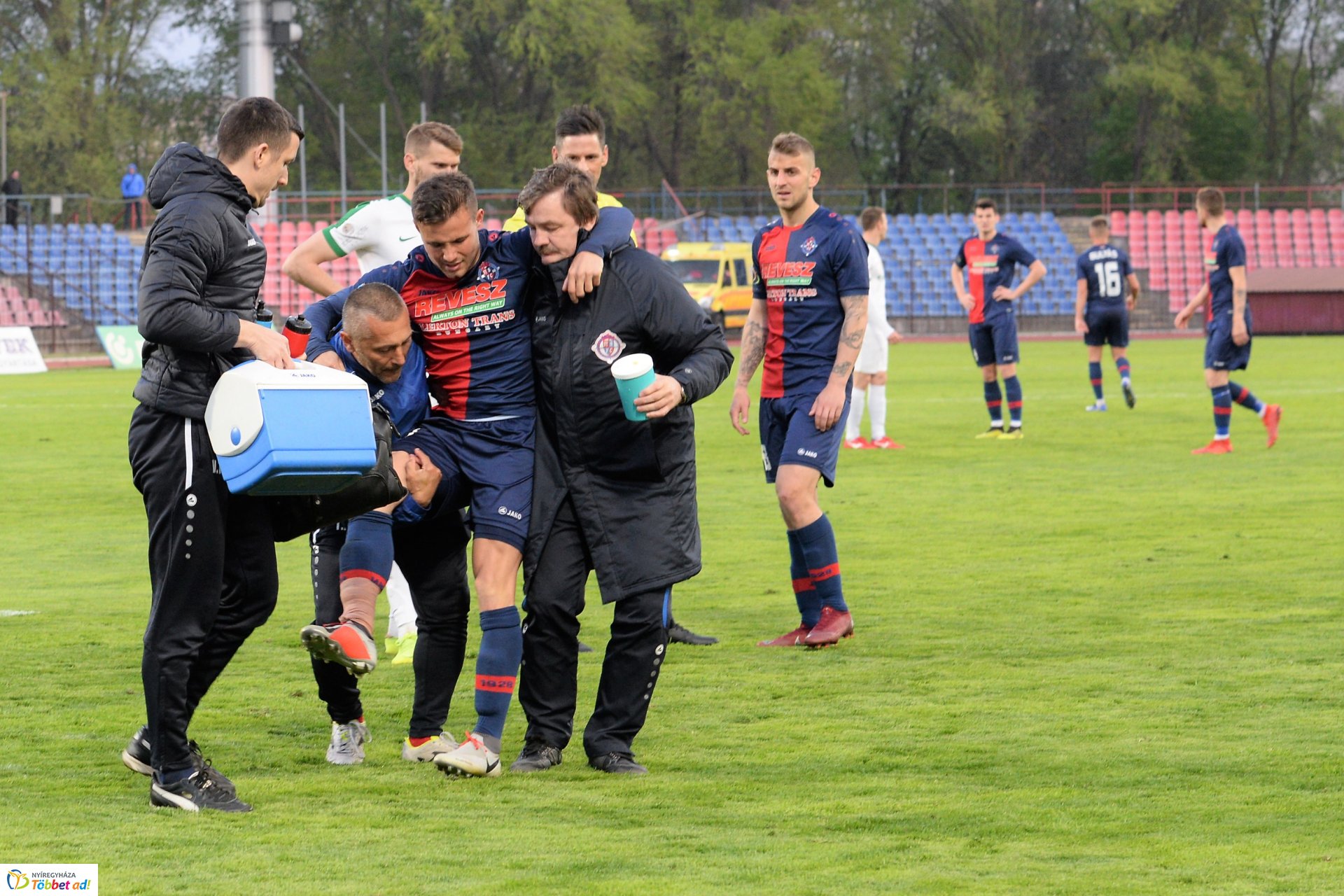 Szpari-Kaposvár labdarúgó mérkőzés