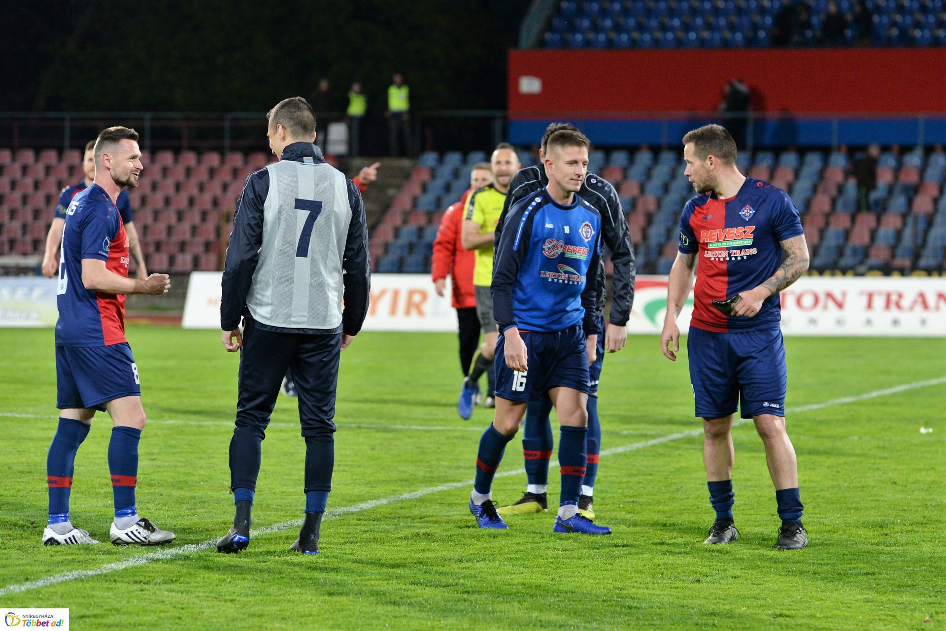 Szpari-Kaposvár labdarúgó mérkőzés