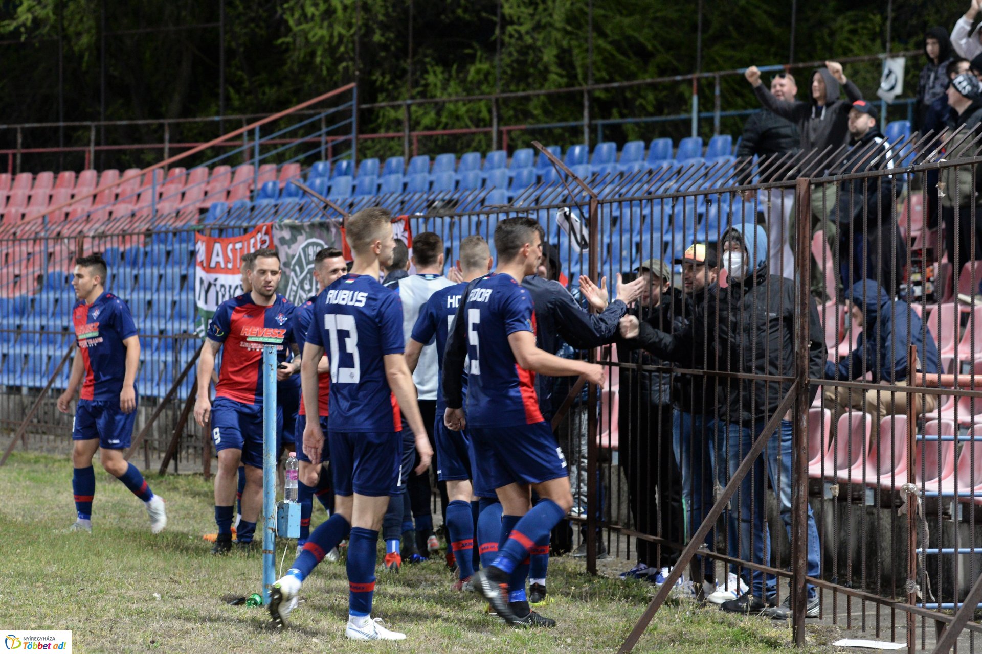 Szpari-Kaposvár labdarúgó mérkőzés