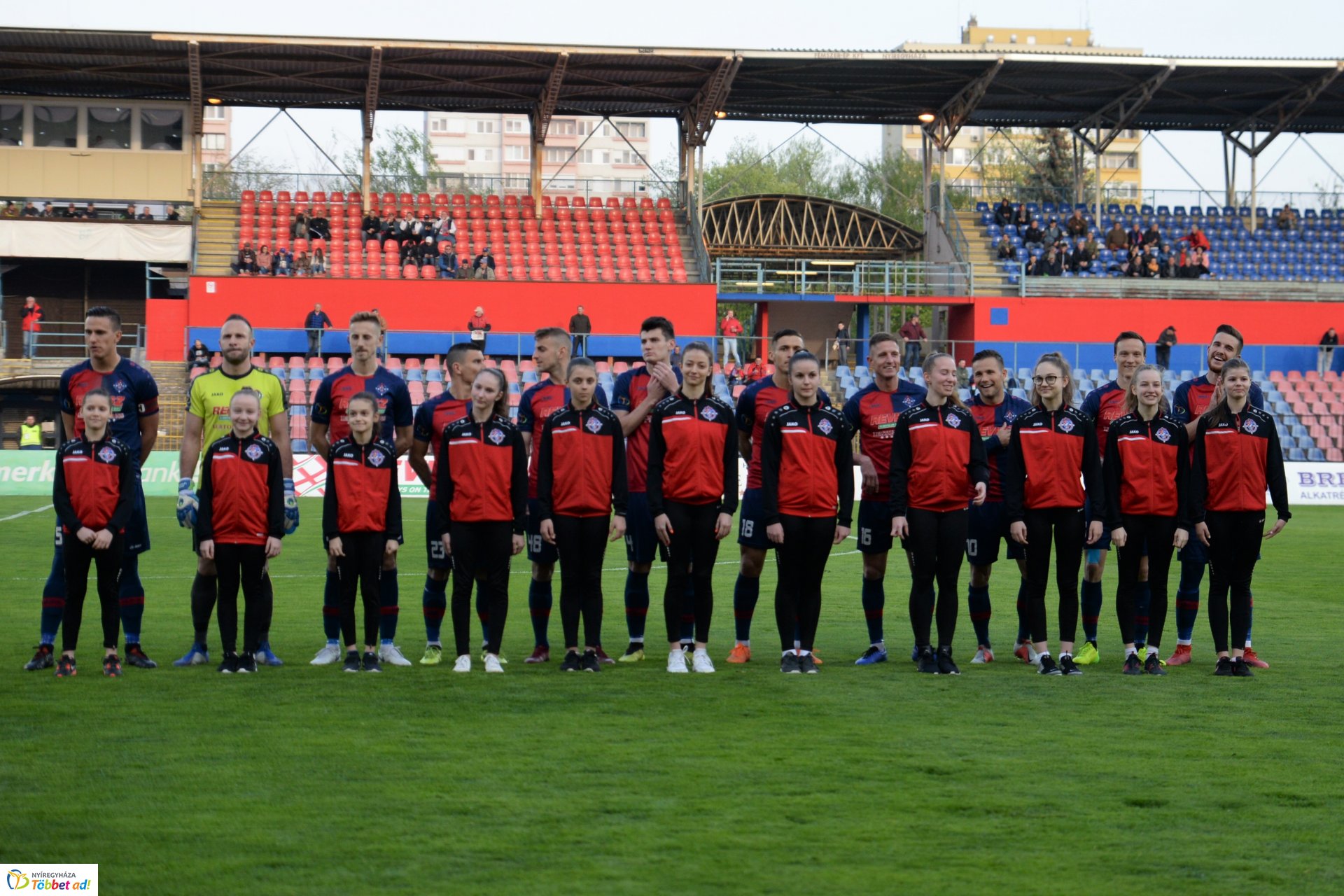 Szpari-Kaposvár labdarúgó mérkőzés