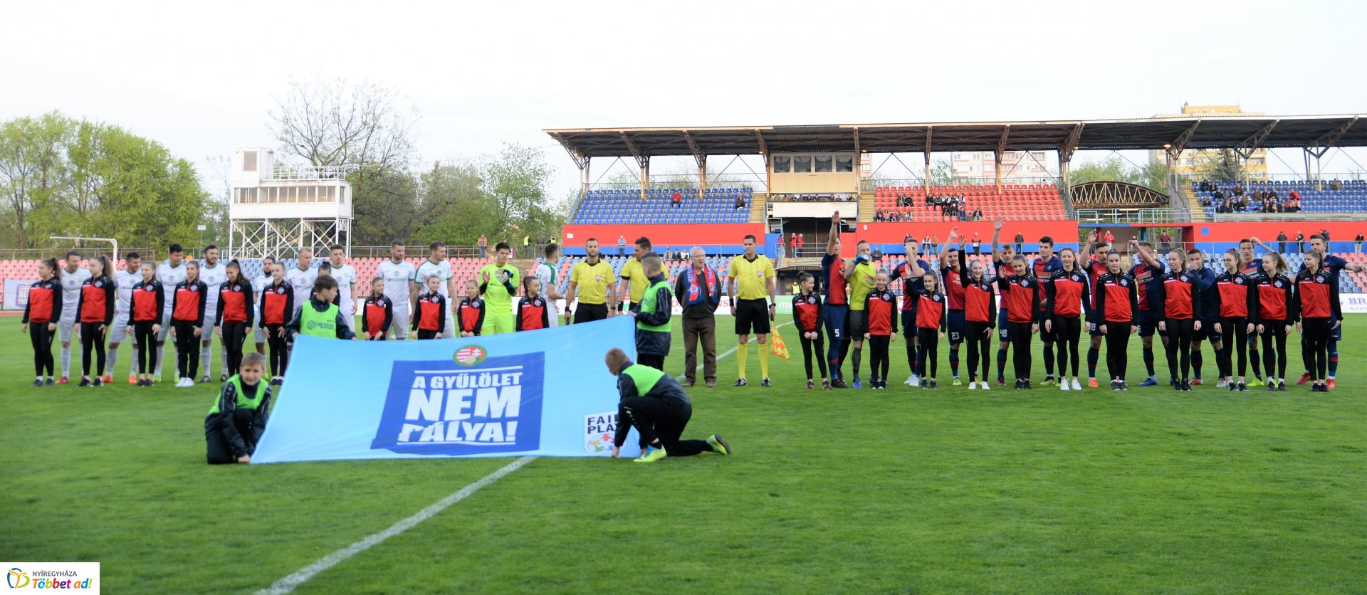 Szpari-Kaposvár labdarúgó mérkőzés