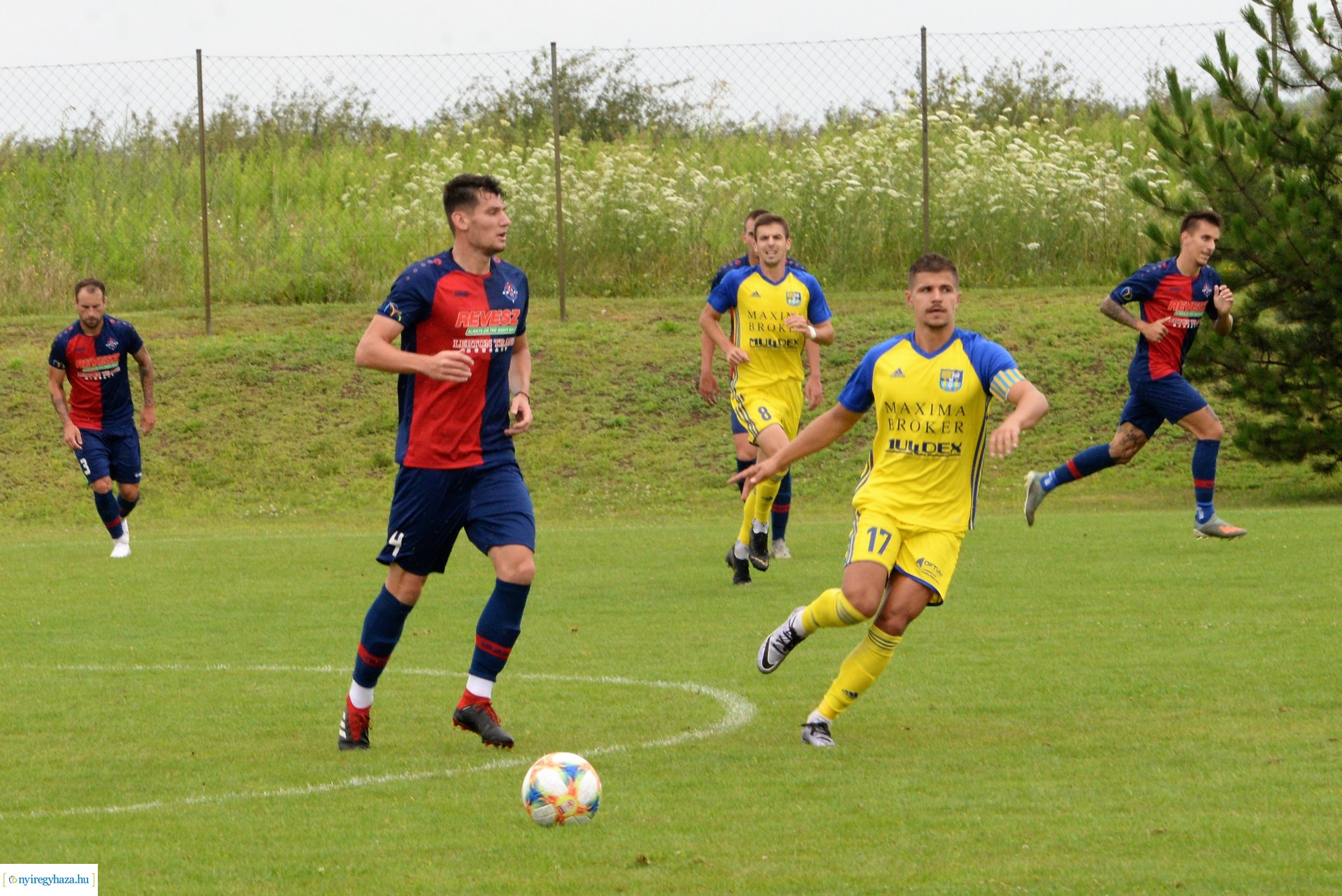 Szpari-Kassa labdarúgó edzőmérkőzés