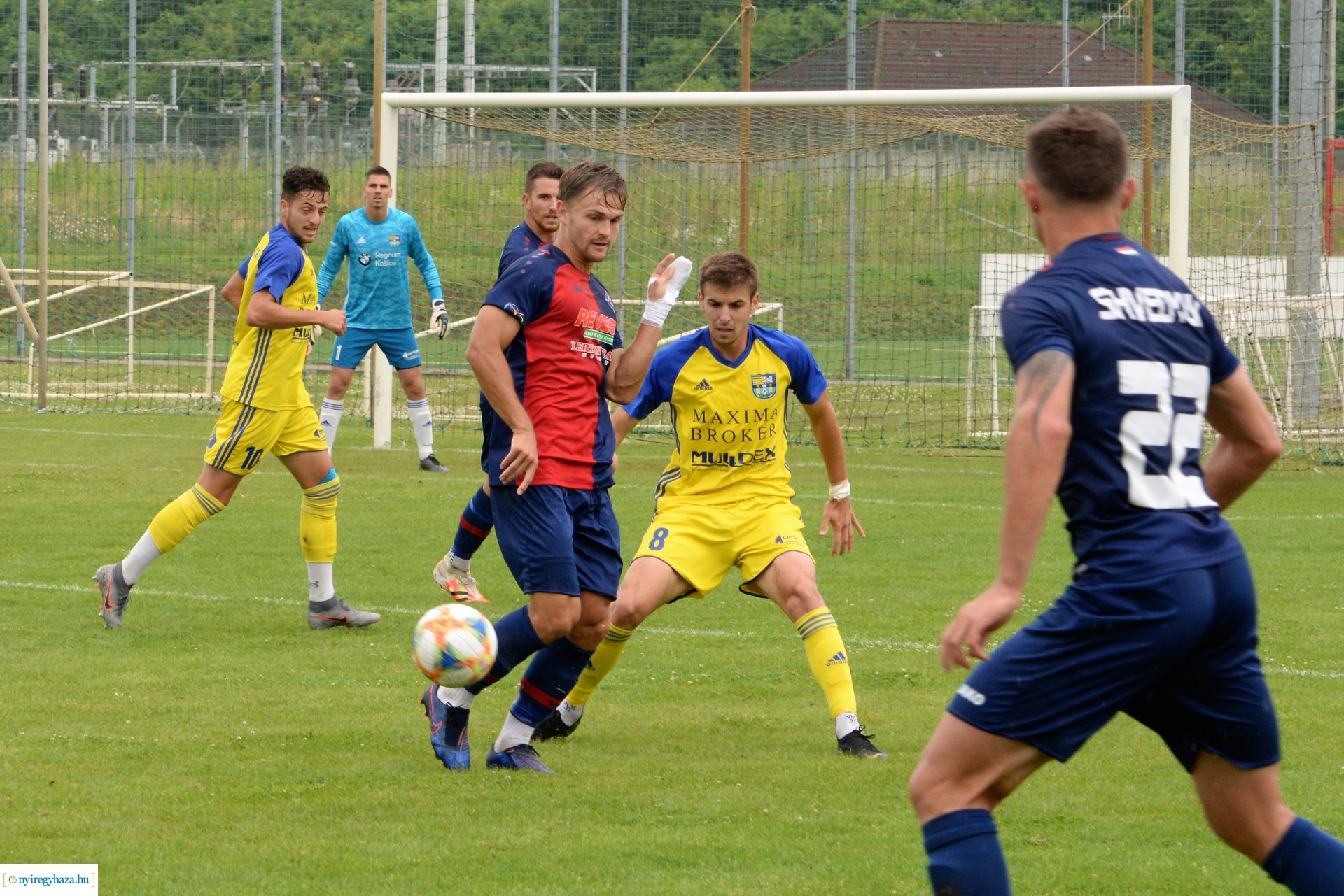 Szpari-Kassa labdarúgó edzőmérkőzés