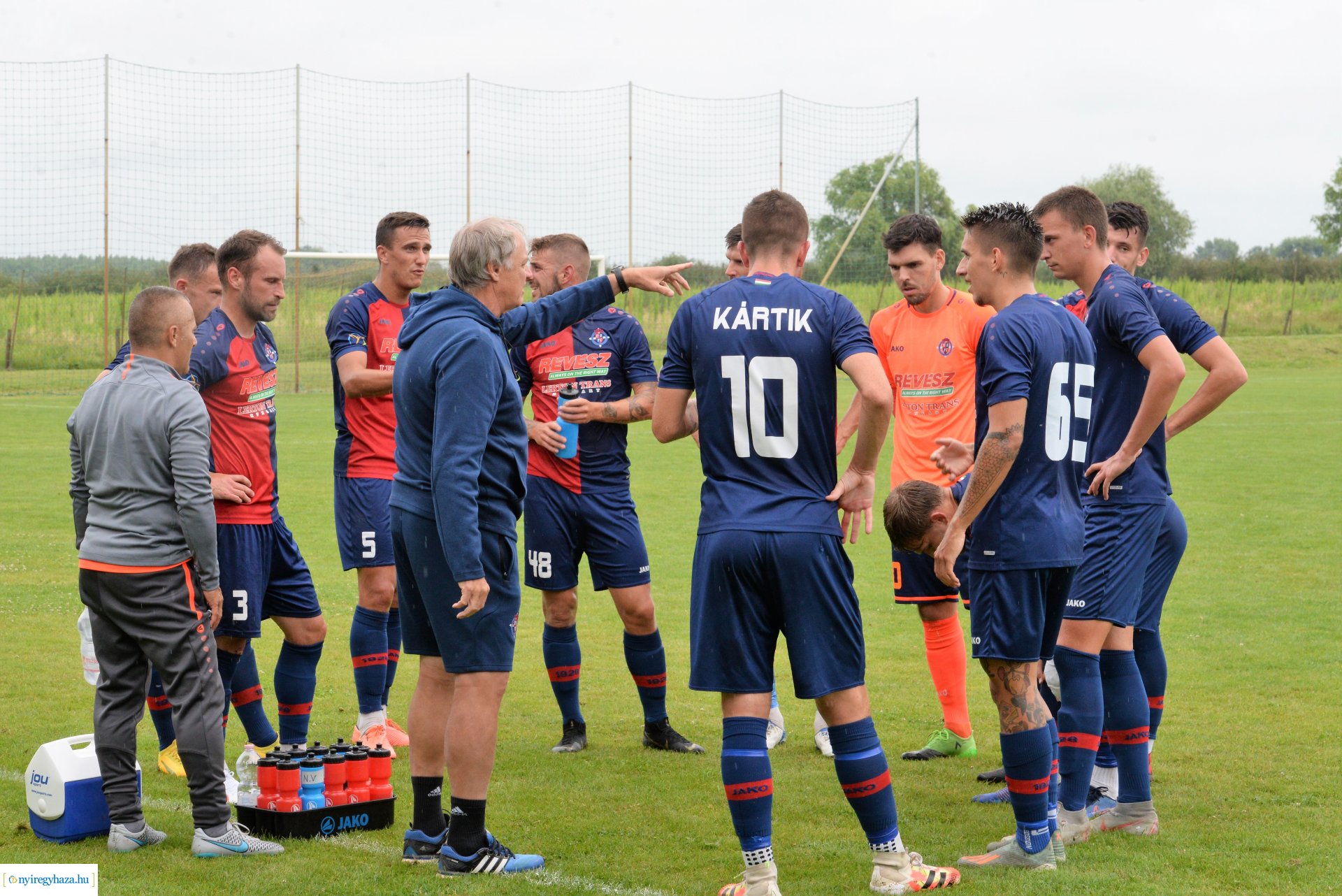 Szpari-Kassa labdarúgó edzőmérkőzés