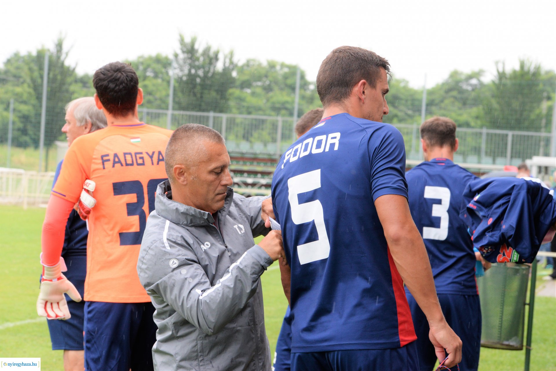 Szpari-Kassa labdarúgó edzőmérkőzés