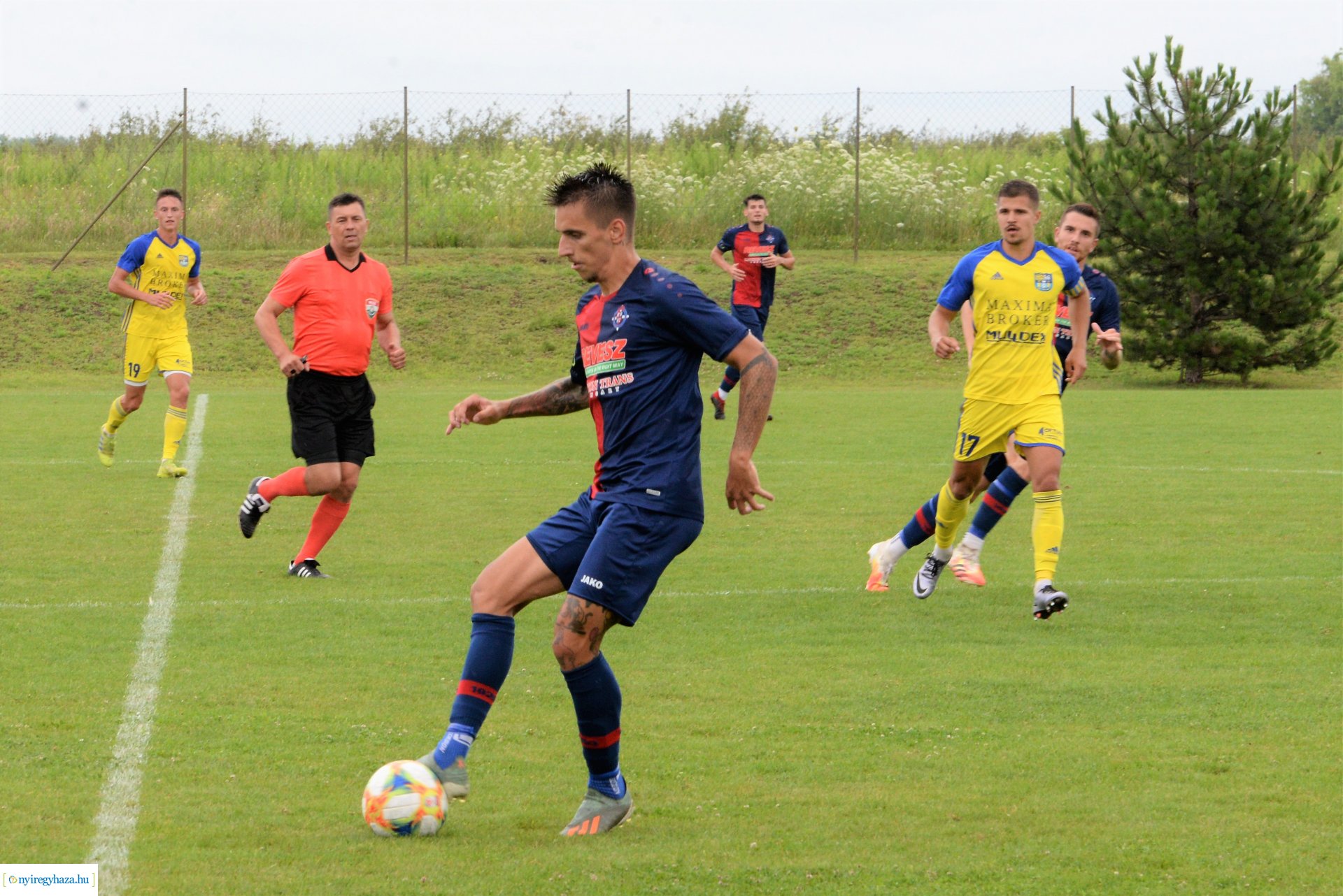 Szpari-Kassa labdarúgó edzőmérkőzés