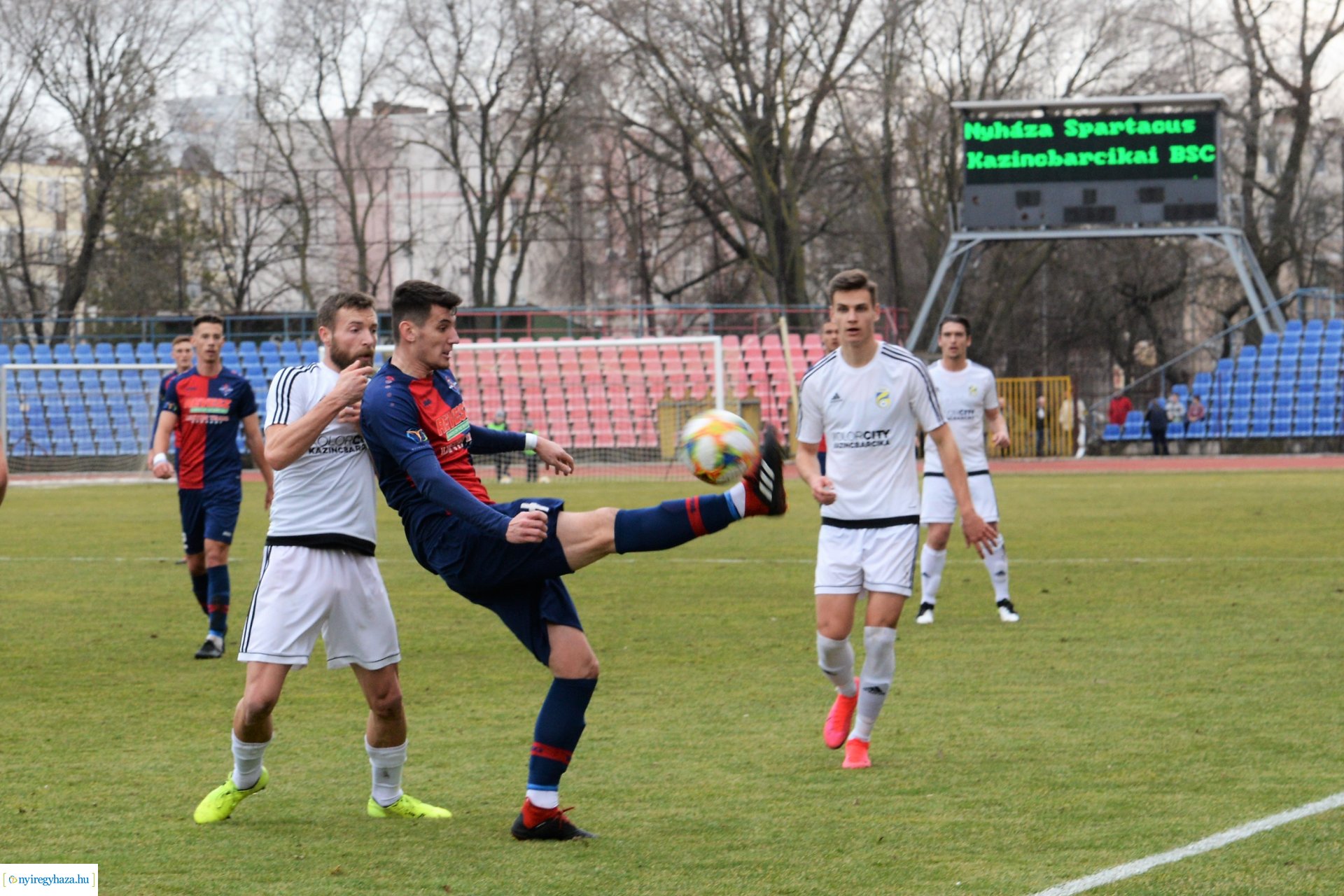 Szpari-Kazincbarcika labdarúgó mérkőzés