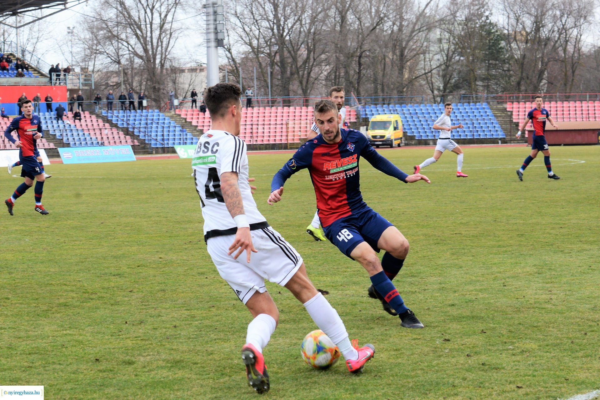 Szpari-Kazincbarcika labdarúgó mérkőzés