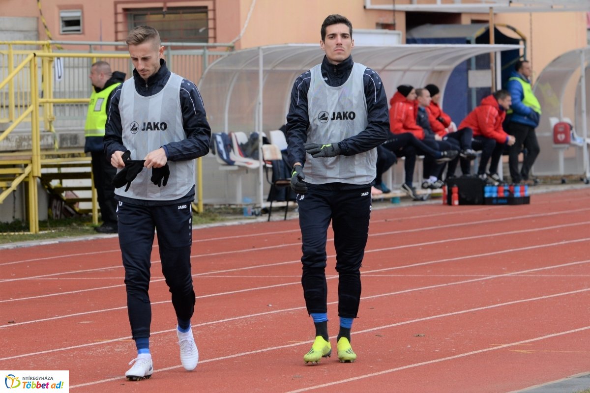 Szpari-Monor labdarúgó mérkőzés