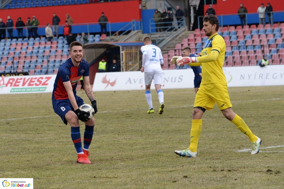 Szpari-Monor labdarúgó mérkőzés