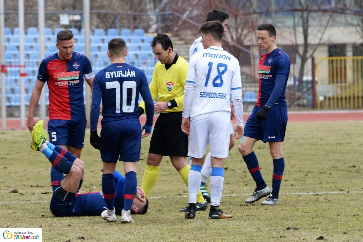 Szpari-Monor labdarúgó mérkőzés